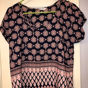 Patterned blouse! Navy and light pink